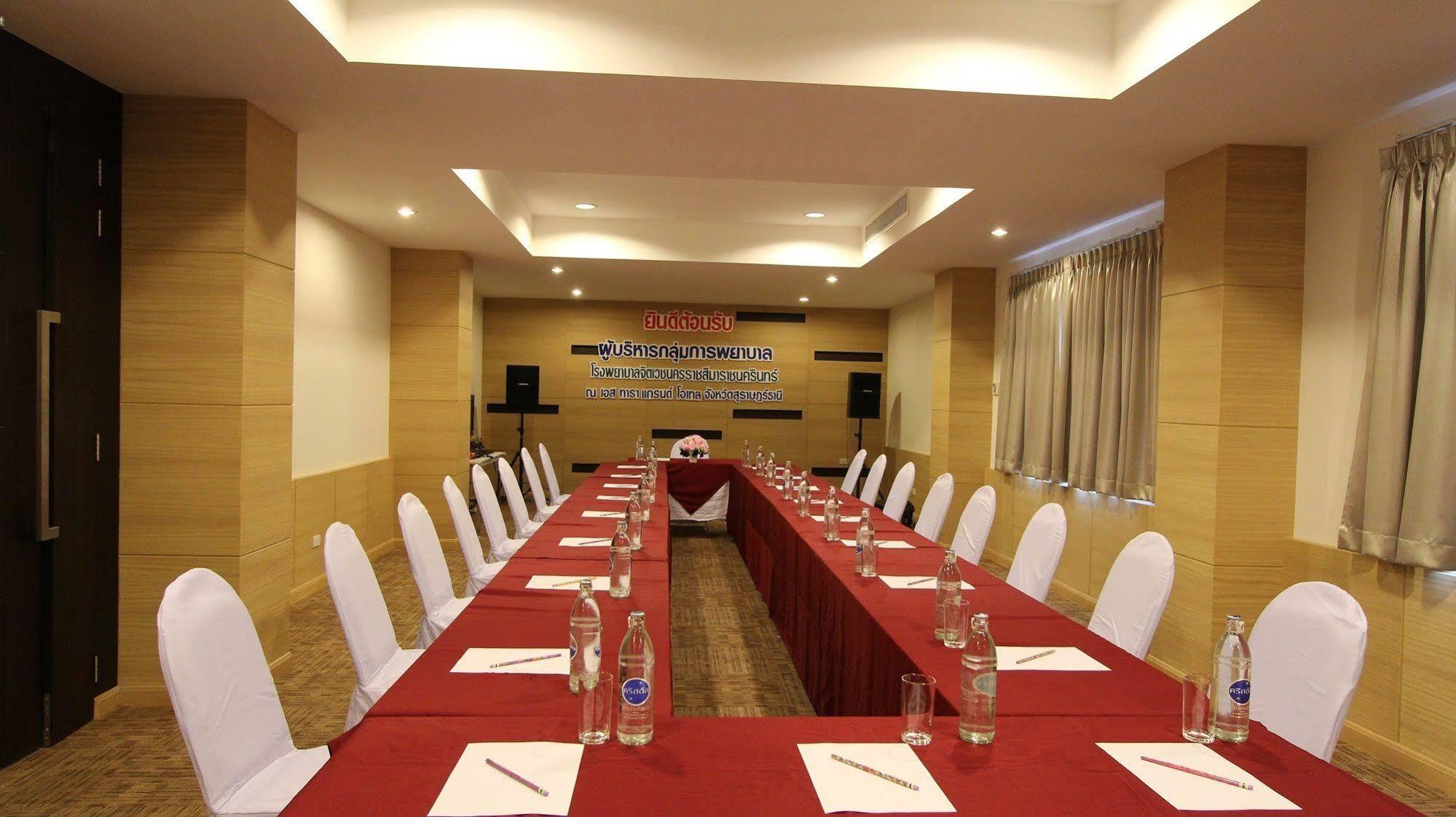 S Tara Grand Hotel Surat Thani Exterior foto